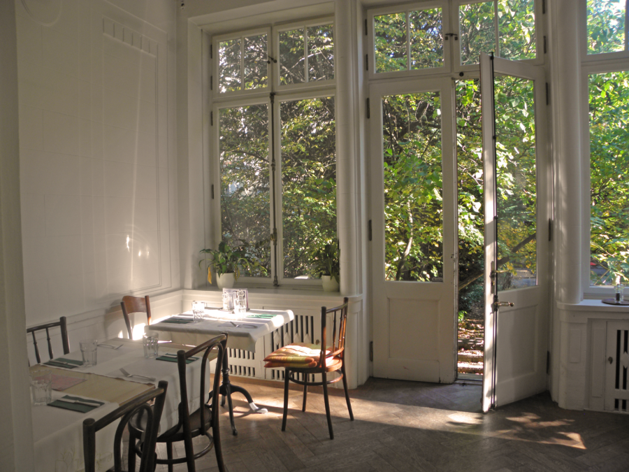 Raum Helena Rubinstein Fensterplatz EK